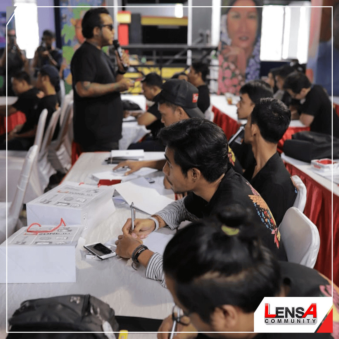 Lensa Academy Jember
